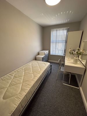 Photo 13- click for photo gallery